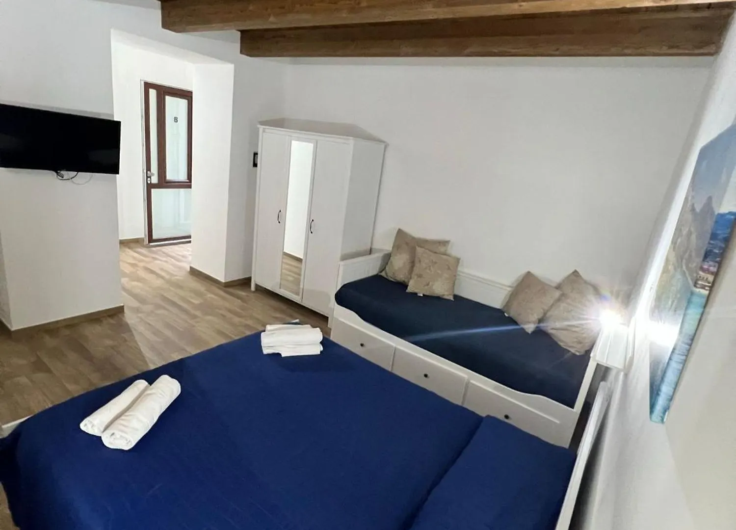 67 Rooms Cefalù 0*,  Italia